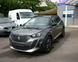 PEUGEOT 208 PureTech 100 S&S EAT8 GT
