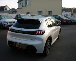 PEUGEOT 208 PureTech 100 S&S EAT8 GT