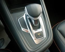 RENAULT CAPTUR E-Tech full hybrid 145 Iconic