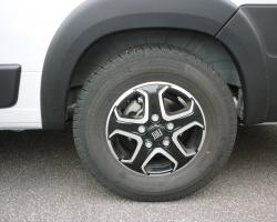 CHALLENGER V210 SPORT EDITION 2.2 140 cv BVA8